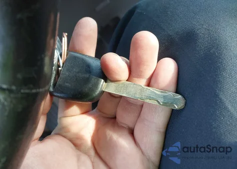 2010 Honda Odyssey Ex-L z USA, uszkodzony, nr VIN 5FNRL3H7XAB063627